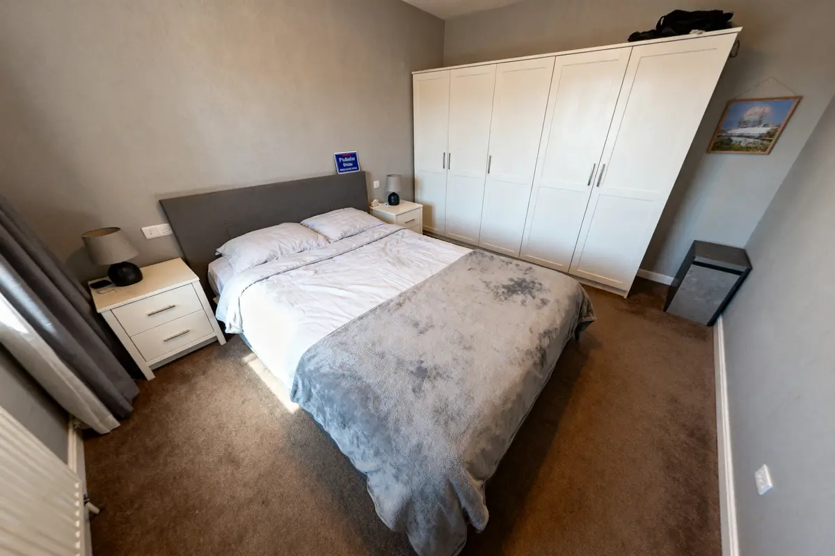 Dimensions meuble chambre : Quelles tailles choisir pour un espace idéal ?